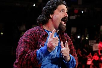 Resultados HFW RAW 4/1/14 Mick-Foley-6_crop_north