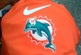 New-dolphins-uniform-nike_crop_north
