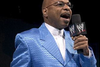 Theodore_Long_Wwe_general_manager_www_nowlix_com1_crop_340x234_crop_exact.jpg