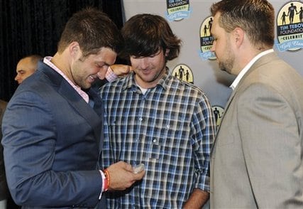 Bubba Gives Tebow a Masters Gift