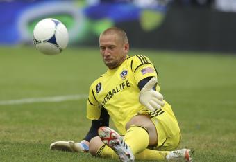 Josh Saunders's clutch goalkeeping preserved all three points for the Los Angeles Galaxy over the Colorado Rapids on Saturday night at Dick's Sporting Goods Park in Commerce City, Colo.