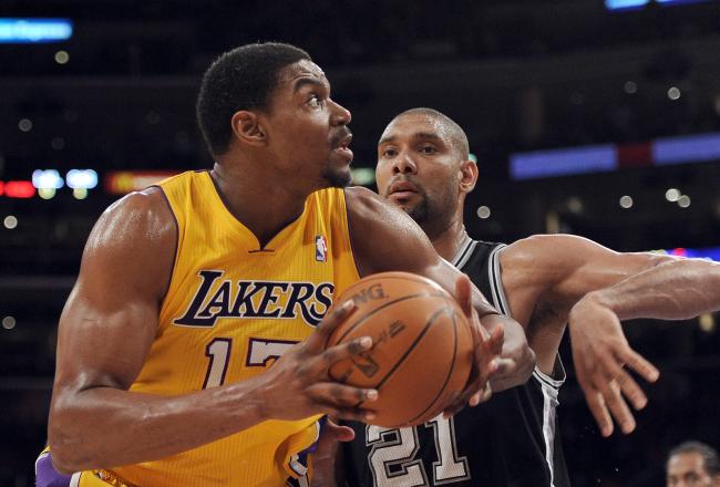 Andrew Bynum has eight rebounds and four blocks before the half.