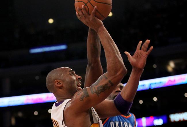 Kobe Bryant struggled from the floor but led all players with 31 points.