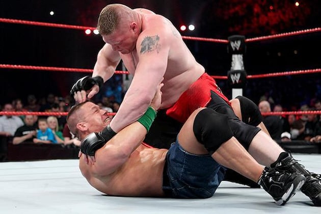 Pourquoi le segment entre Cena et Lesnar n'a pas été le dernier à RAW? 20120429_LARGE_ER_cena_brock3_L_crop_north