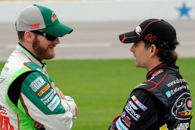 Dale Earnhardt Jr. or Jeff Gordon: Who Should Get Hendrick's 200th Win at 'Dega?