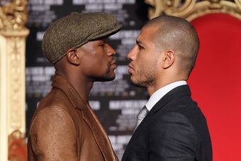 Floyd-mayweather-vs-miguel-cotto_crop_north