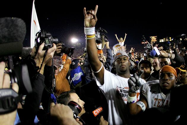 Vince Young Is Much Too Young to Be Yesterday's News