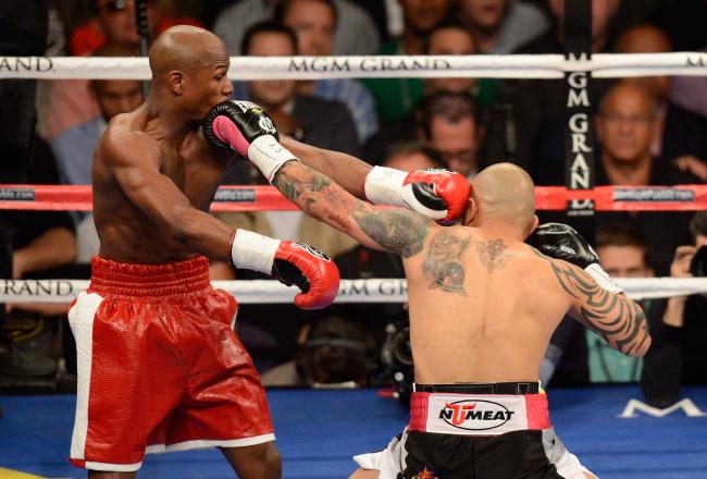 Cotto makes Mayweather blink.