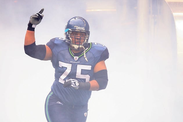 New York Giants: Can Sean Locklear Take over Kareem McKenzie's RT Job?