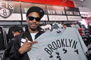 Dm_120501_brooklyn_nets_rebrand_crop_north