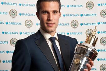 Robin-van-persie-pfa-play-008_original_crop_north