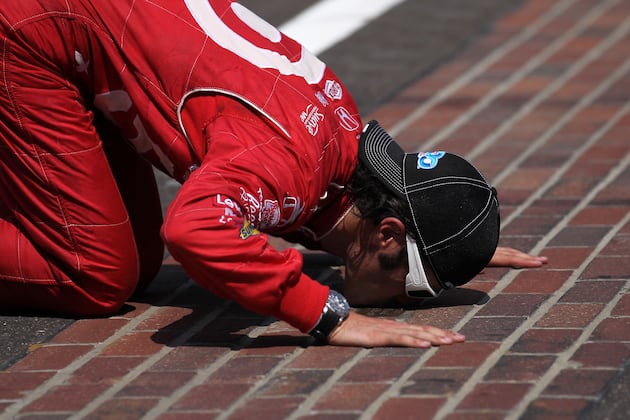 Video: Watch Franchitti Win Indy-500 Final Lap