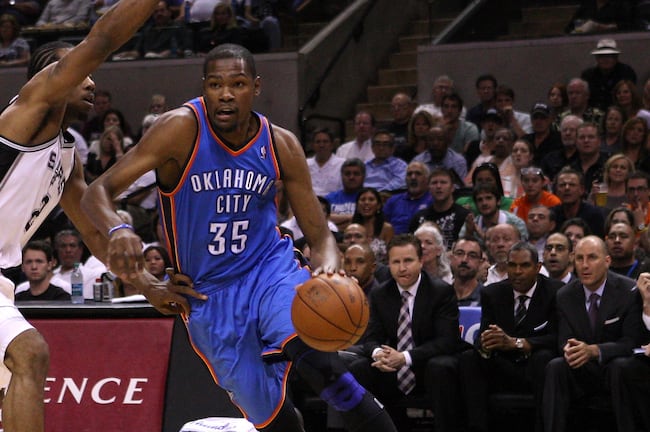 Kevin Durant has a game high 15 points.