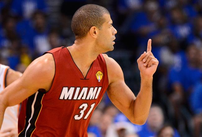 Shane Battier is leading the Heat with 11 points right now.