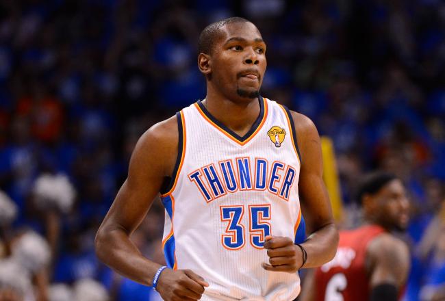 Kevin Durant leads the Thunder with 17 points.