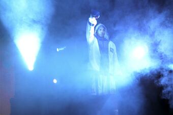136049360_crop_north