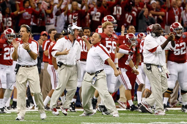 College Football: Alabama Exemplifies Need for Split of FBS Divisions