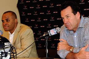 Texans Extend Contracts of Gary Kubiak and Rick Smith