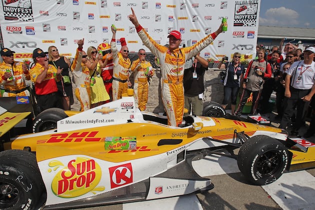 Hunter-Reay Wins IndyCar Race at Milwaukee