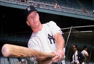19 years ago today, Yankees outfielder Paul O'Neill got his 2,000th hit -  Pinstripe Alley
