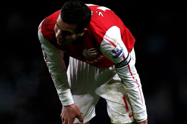 Manchester City Set £15m Limit on Bid to Sign Van Persie