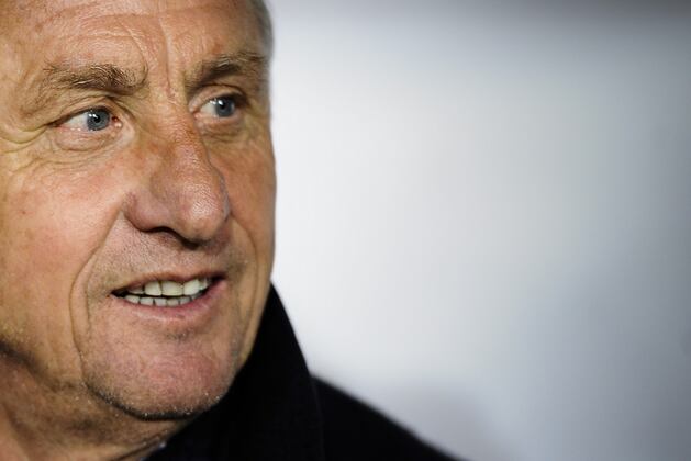 Cruyff: Ronaldo Must Grow Up If He Is Taunted by Messi Chants