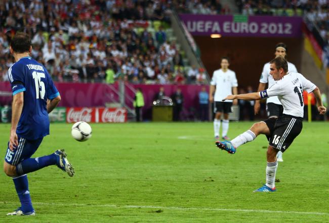 Lahm shoots Germany ahead