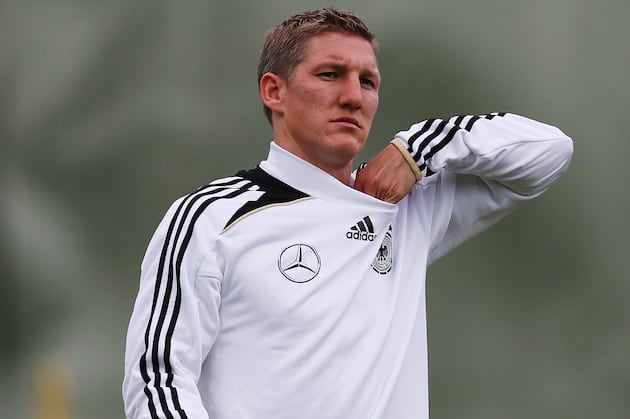 Schweinsteiger Declares Himself Fit to Face Italy