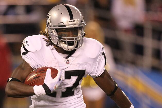 Denarius Moore Does It All for Oakland Raiders
