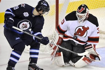 Slater-brodeur_njdwpg_nhl_011412_original_original_crop_north