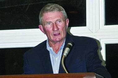 30 Years After Giants Run, Perkins a Head Coach Once Again
