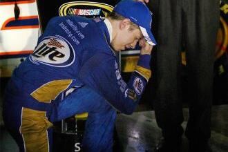 Brad Keselowski Honors Bet by 'Tebowing'