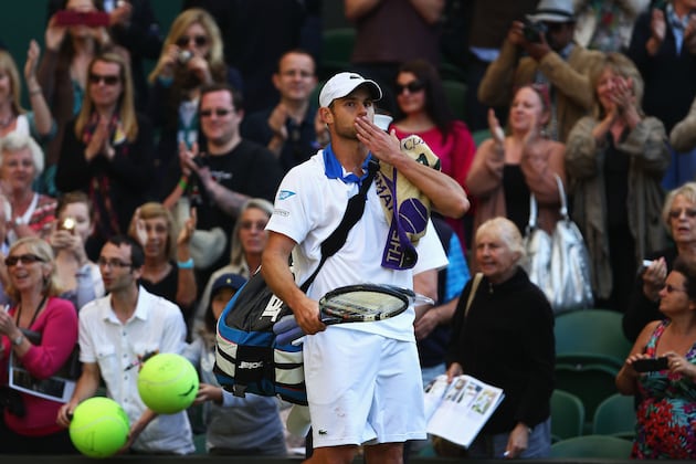 Roddick, Venus Creep Closer to End