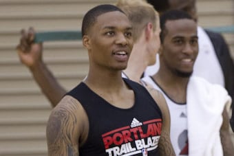 Damian-lillard-caa7d6a7804ce262_crop_north
