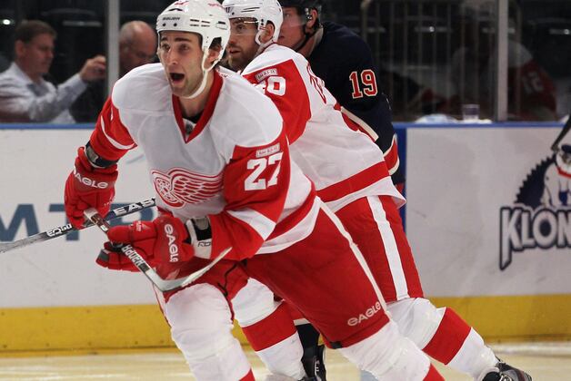 Report: Quincey Signs 2-Year Deal
