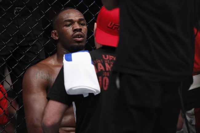 Jonjonesestherlinmmafighting7-19-12_crop_north