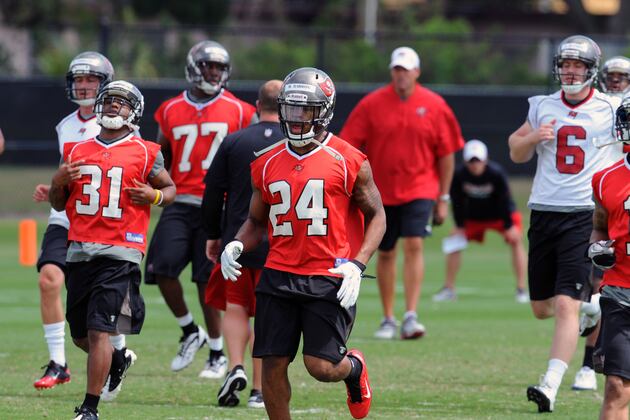 Buccaneer Coach Greg Schiano Wants Mark Barron in Camp