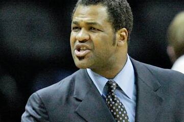 Warriors Assistant Coach Pete Myers Right at Home with Summer League Squad