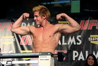 Riddle-mmamania_crop_north