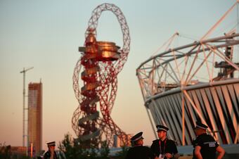 Hi-res-149159443_crop_north