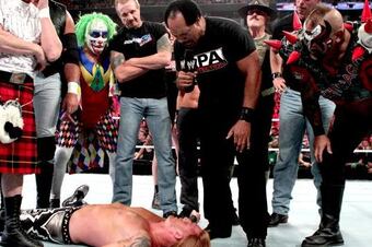 15-wwe-legends_crop_north