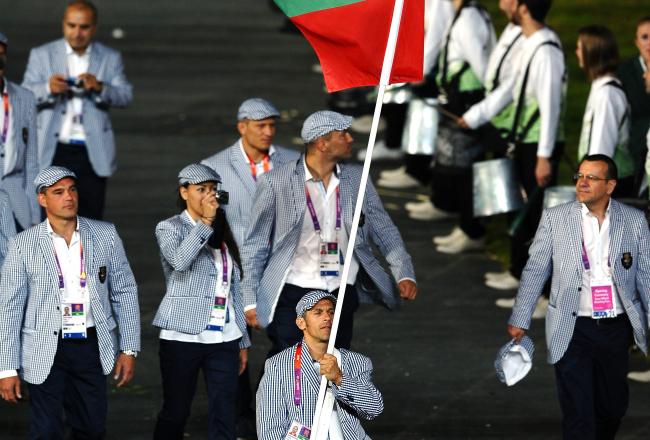 Iovtchev carrying the Bulgarian flag less than 24 hours ago.