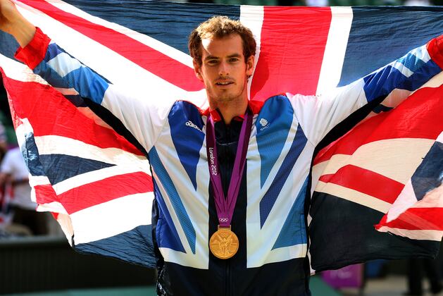Murray Dominates Federer, Finally Breaks Through at Wimbledon for Olympic Gold