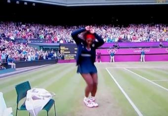 Serena Williams Crip Dance