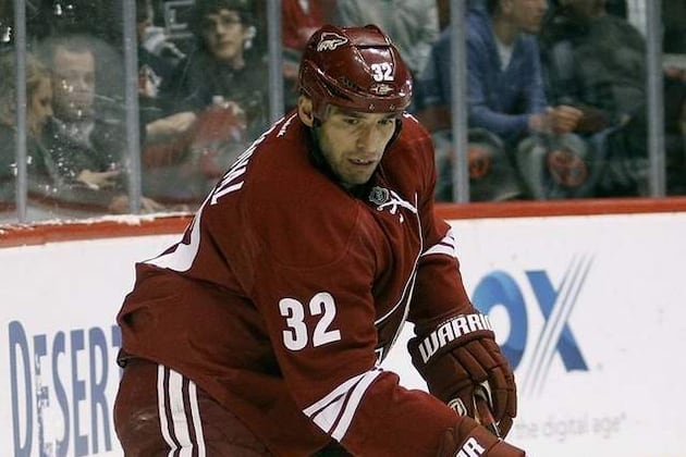 Wings Still Searching for a Defenseman