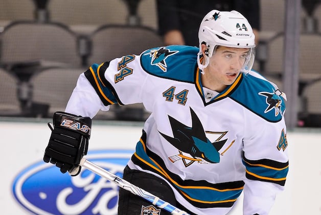 Vlasic Has Full No-Trade Clause with Sharks