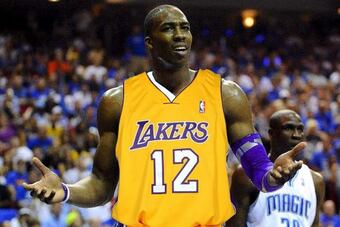 Dwighthowardlakers_crop_north