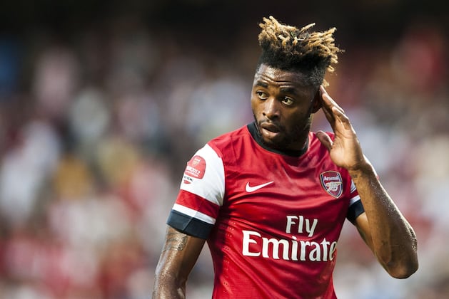 Barcelona Transfer Rumors: Club Must Spare No Expense to Land Alex Song