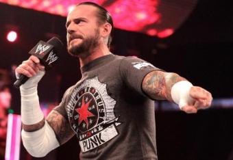 '' Cm Punk Is Coming For You '' - היט פרק 1. PunkPromo_crop_exact