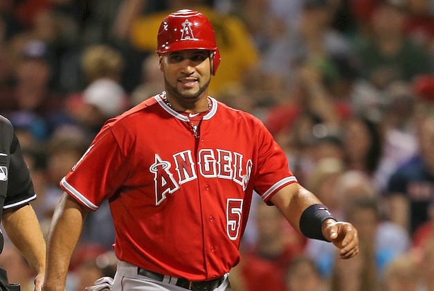 Albert Pujols to Have MRI After Straining His Right Calf Against Red Sox